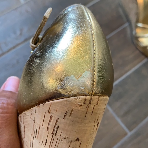 Authentic Coach - Gold cork wedges - Picture 8 of 9